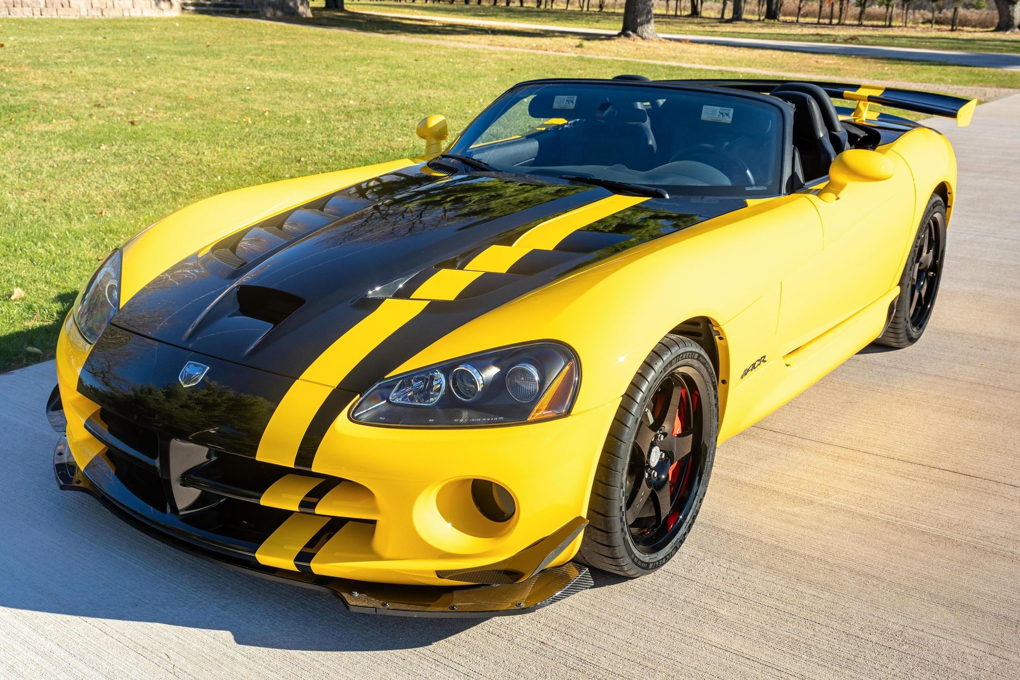 Dodge Viper ACR