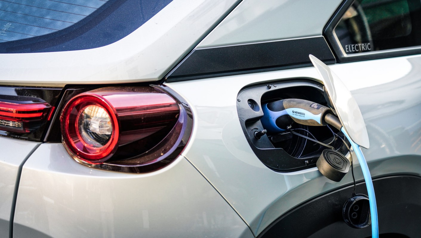 батерии за електромобили