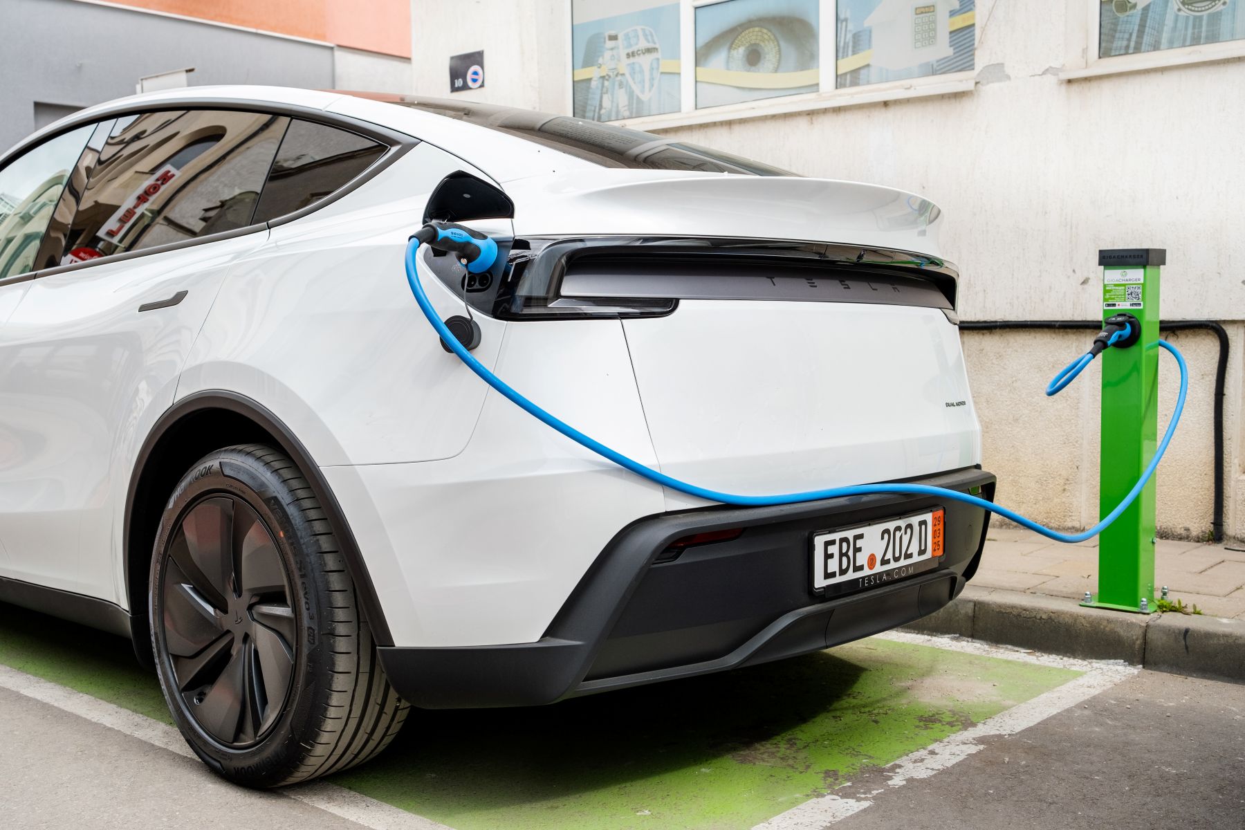 зарядни-станции-в-България-за-електрически-автомоболи