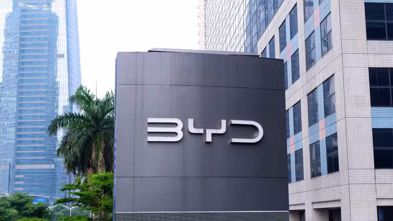 BYD Dolphin G