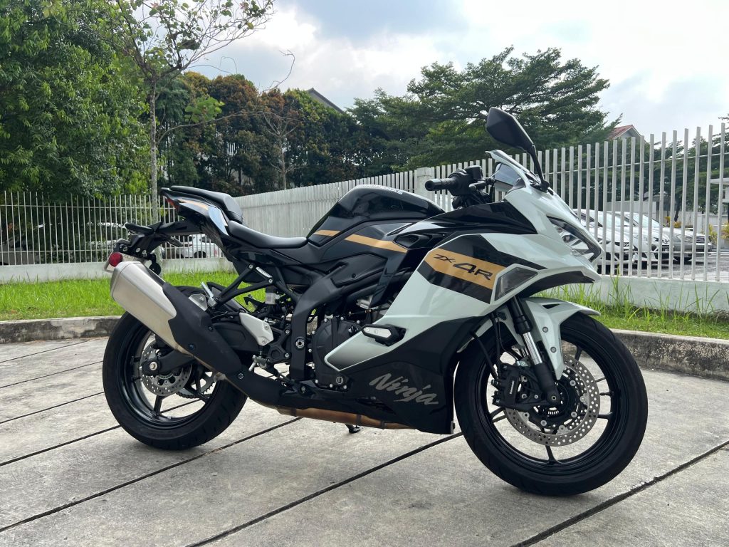 Kawasaki Ninja ZX-4R SE
