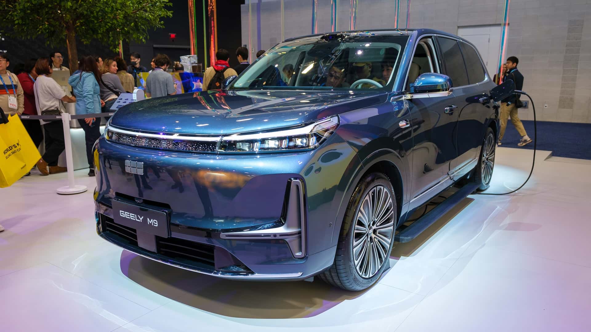 Geely Galaxy M9