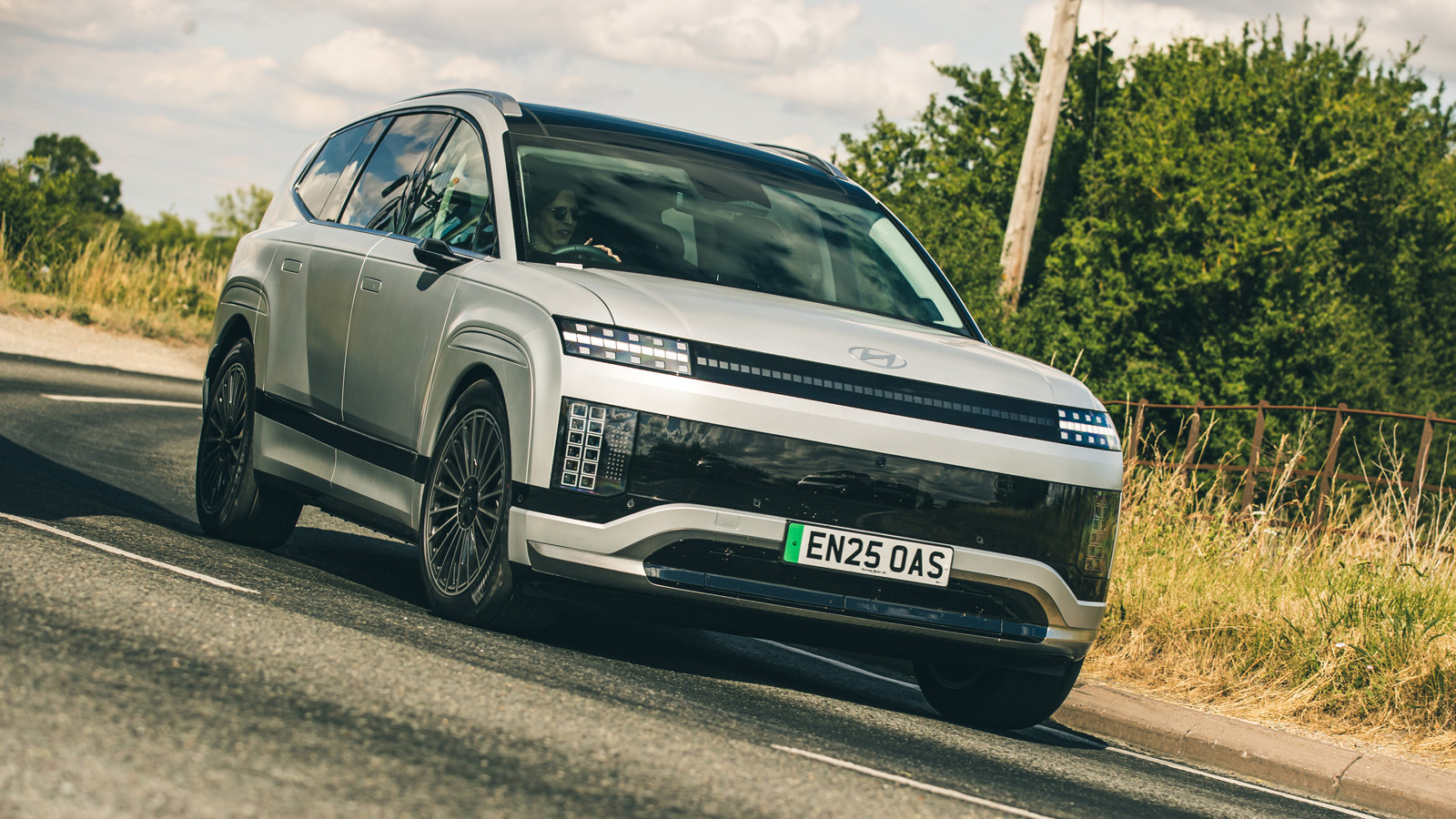 Хюндай Ioniq 9