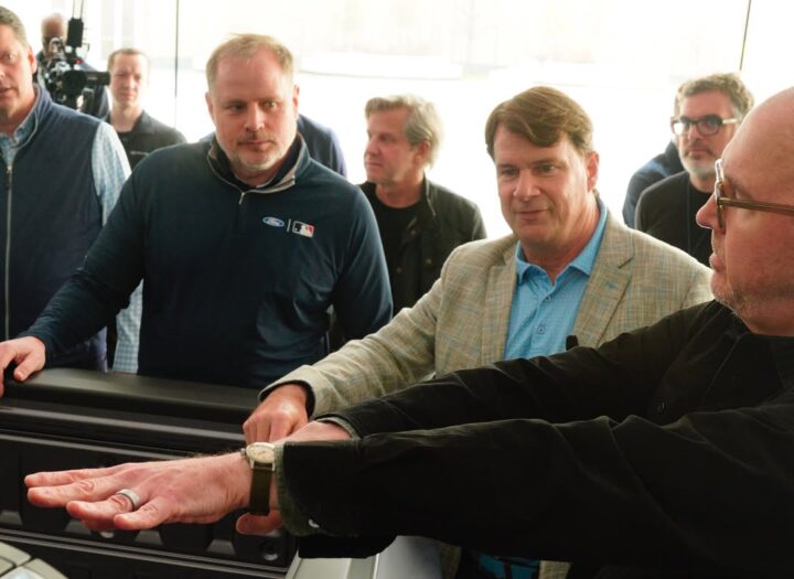 Форд електрически пикап