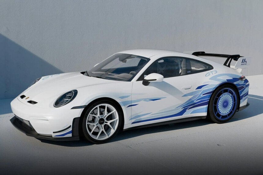 Порше 911 GT3 Artisan Edition