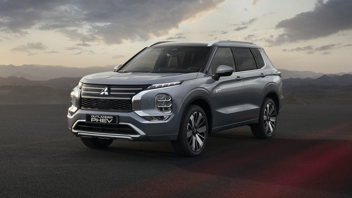 Мицубиши Outlander Plug-in Hybrid