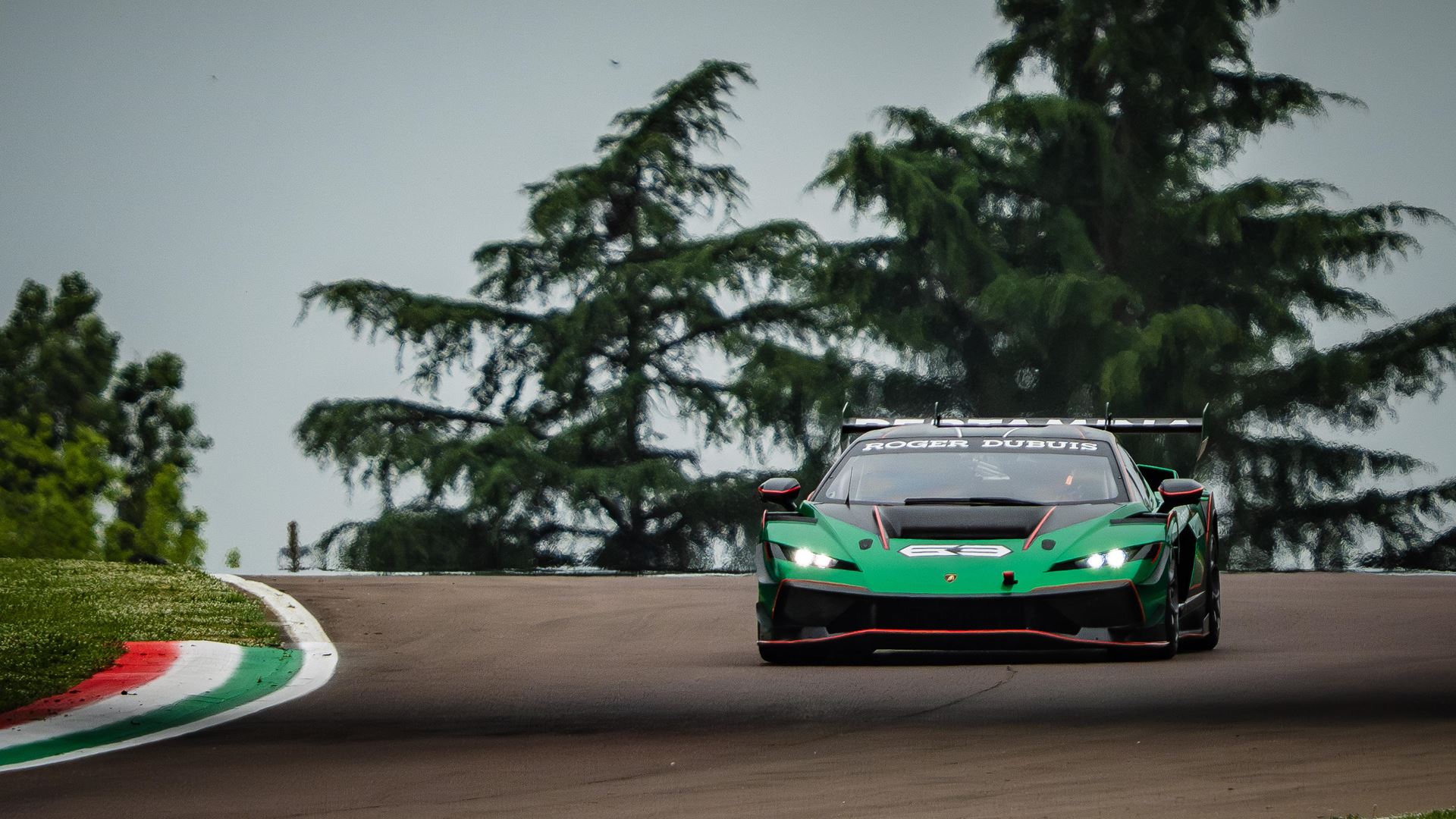 Ламборгини Темерарио Super Trofeo