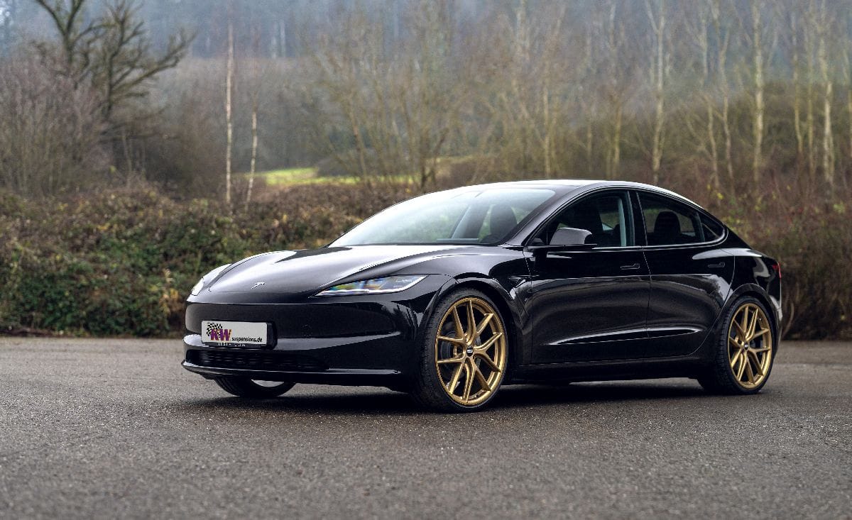 Тесла Model 3 и Model Y