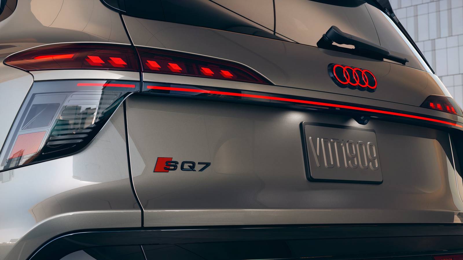 Ауди SQ7