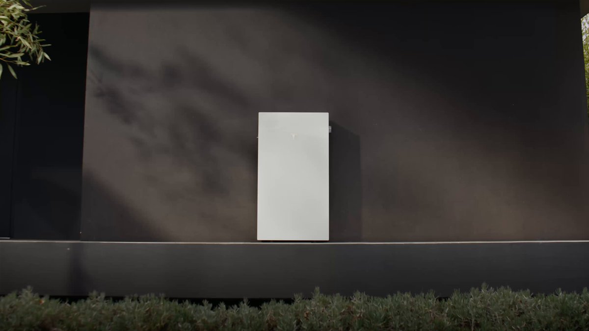 Тесла Powerwall 3P