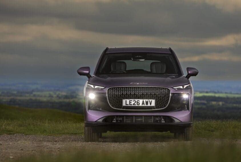 Лепас L8 PHEV SUV