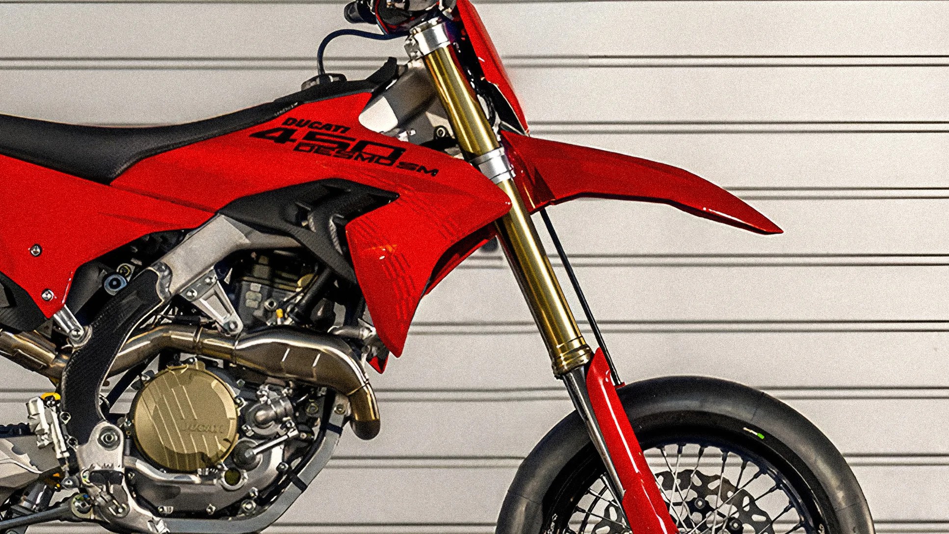 Дукати Desmo450 SM Prototipo