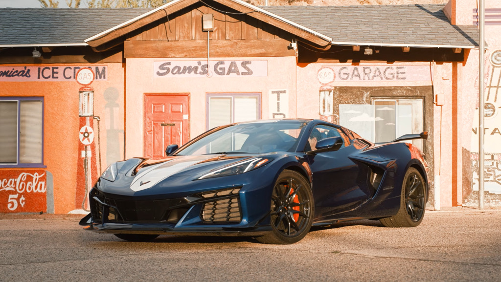 Шевролет Corvette Grand Sport