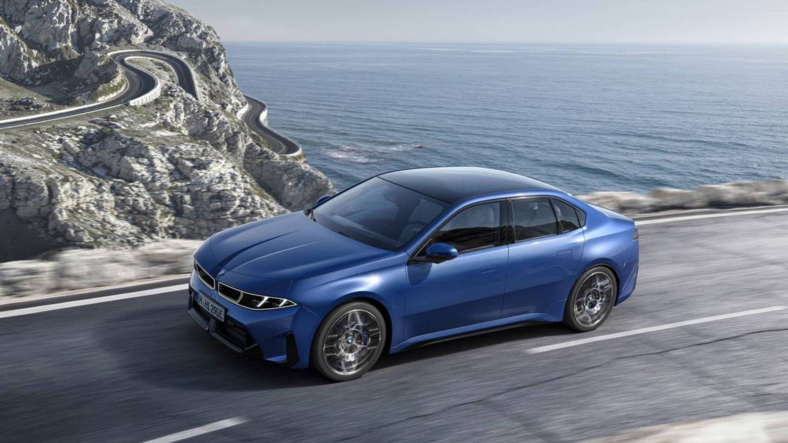 БМВ i3 50 xDrive