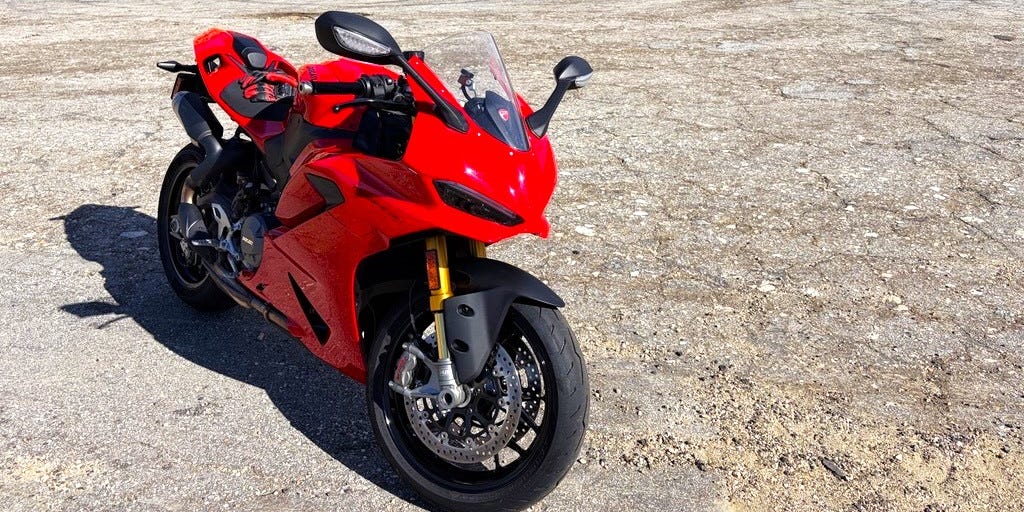 Дукати Panigale V2 S