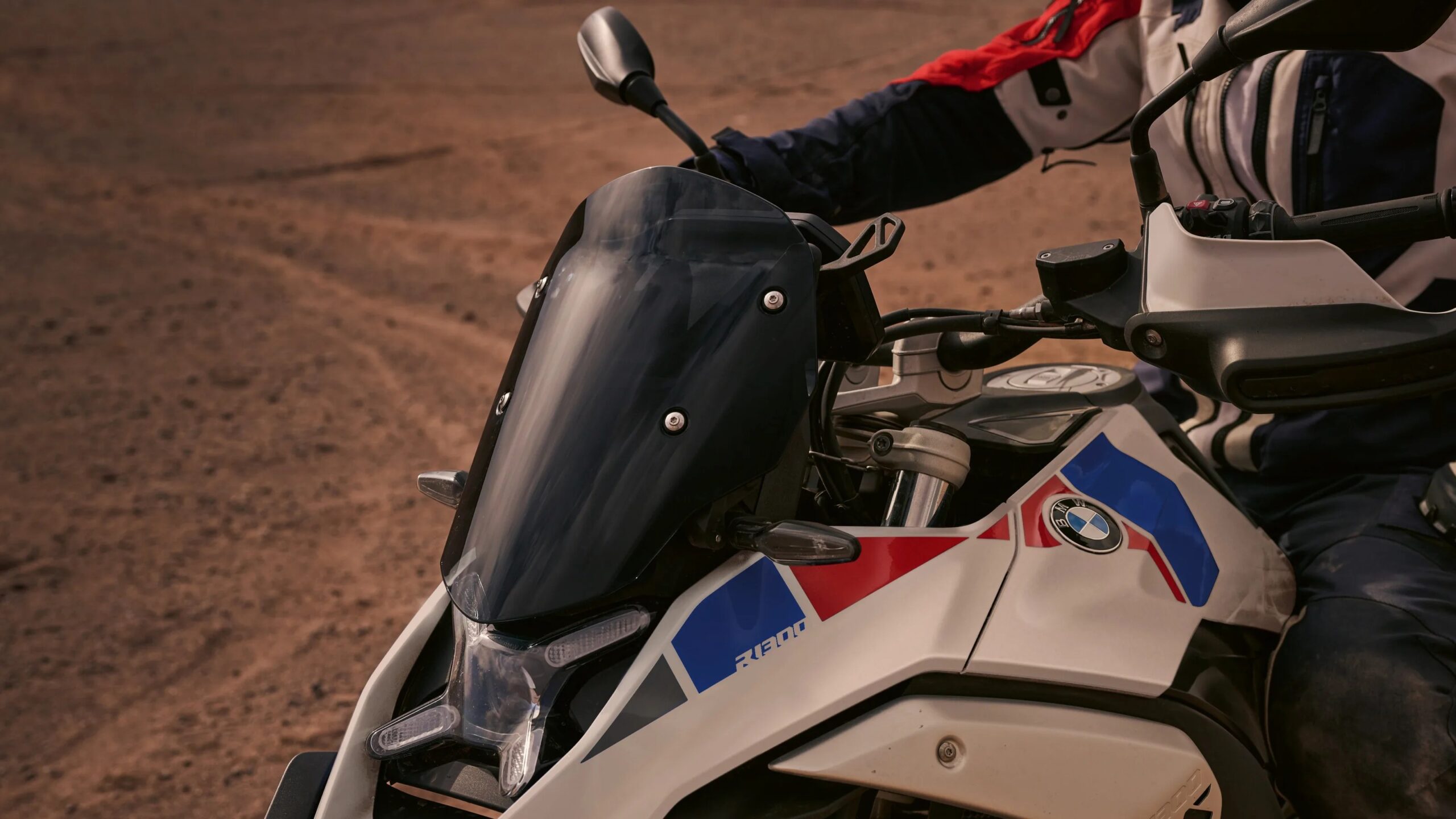 БМВ M 1300 GS