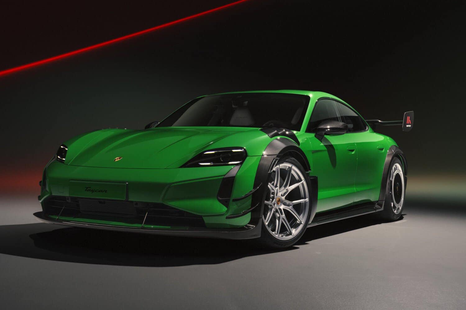 Порше Тайкан Turbo GT