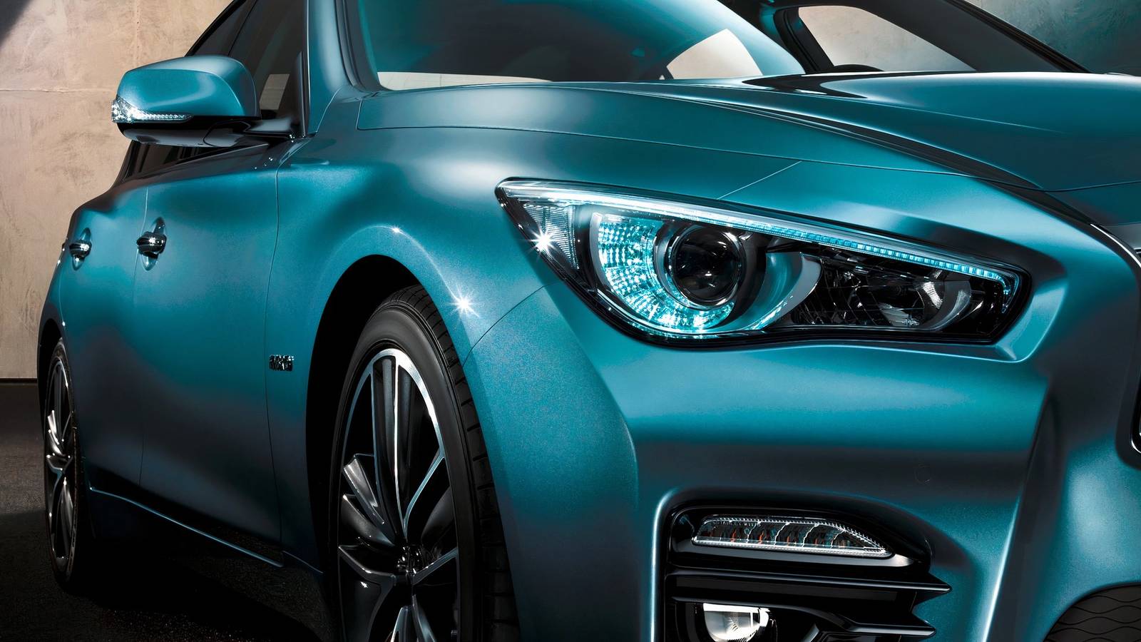 Инфинити Q50