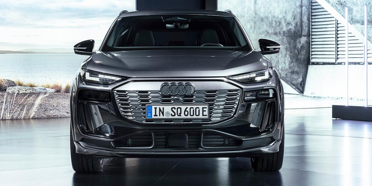Ауди Q6 e-tron