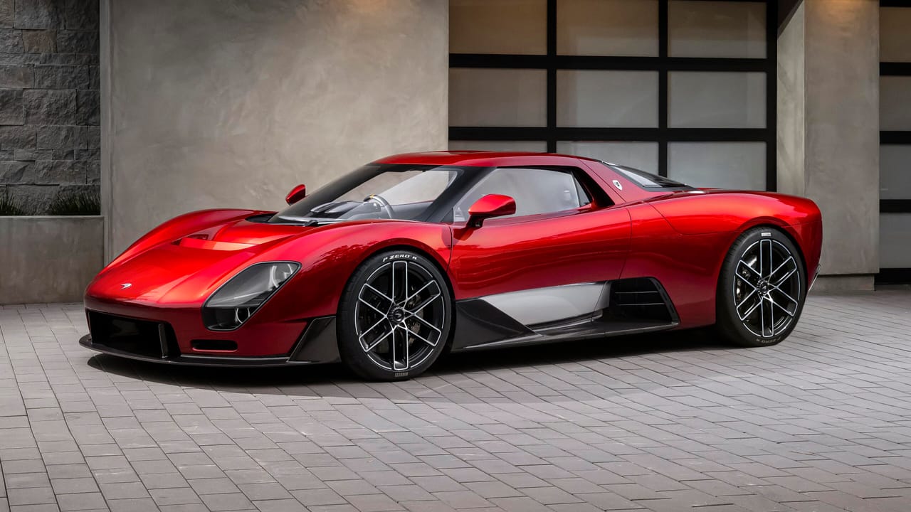 McLaren McL 6GT