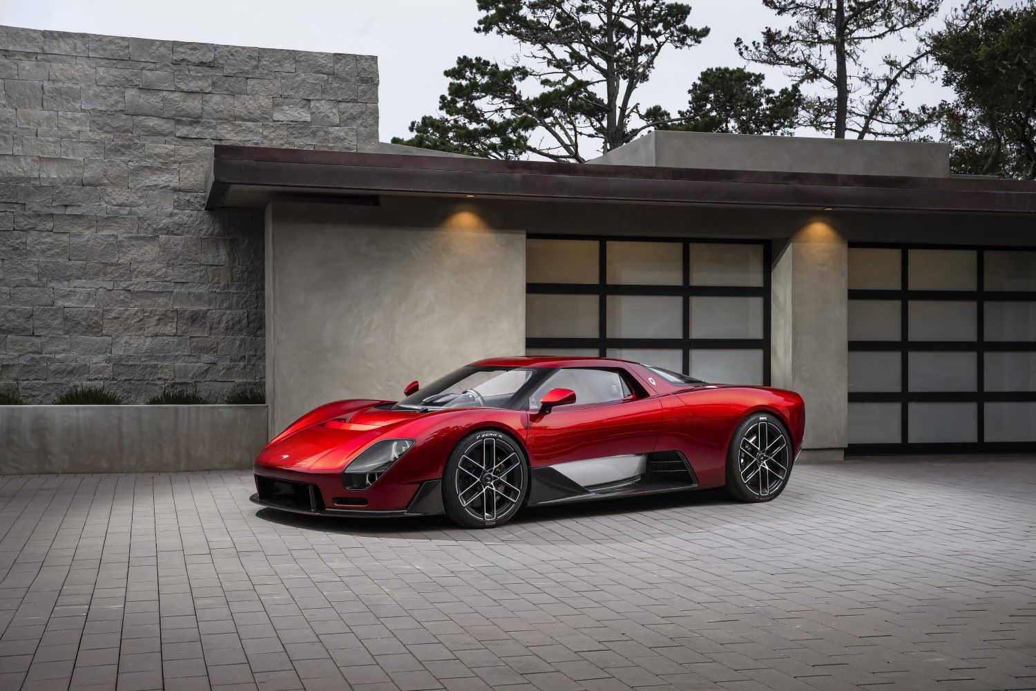 Маклерен McL 6GT