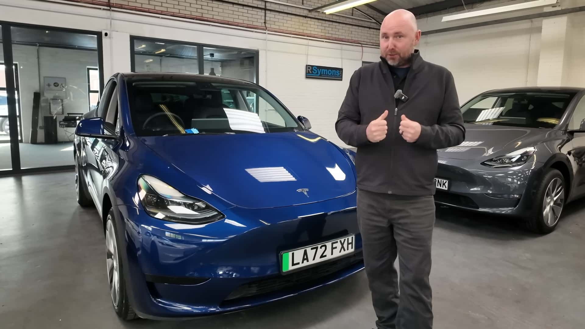 Тесла Model Y
