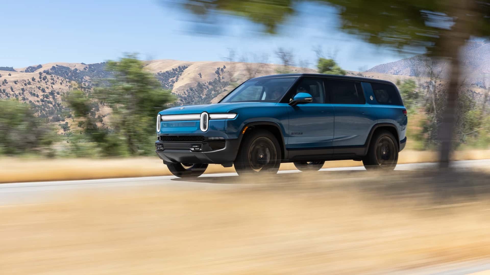 Rivian R1