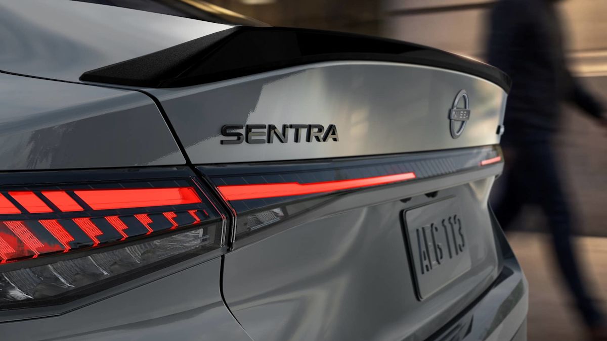 Нисан Sentra SR