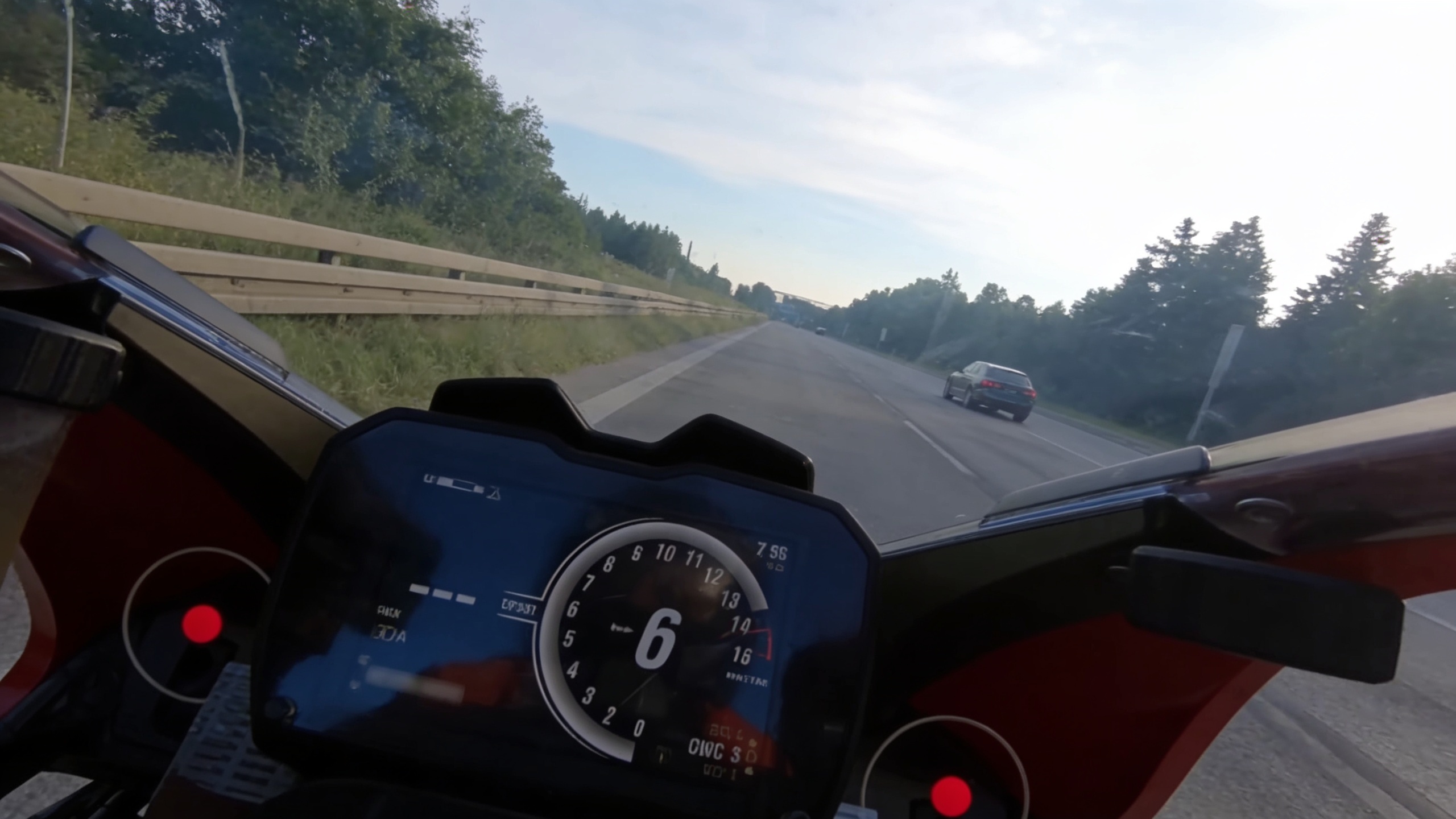 Дукати Панигале V4