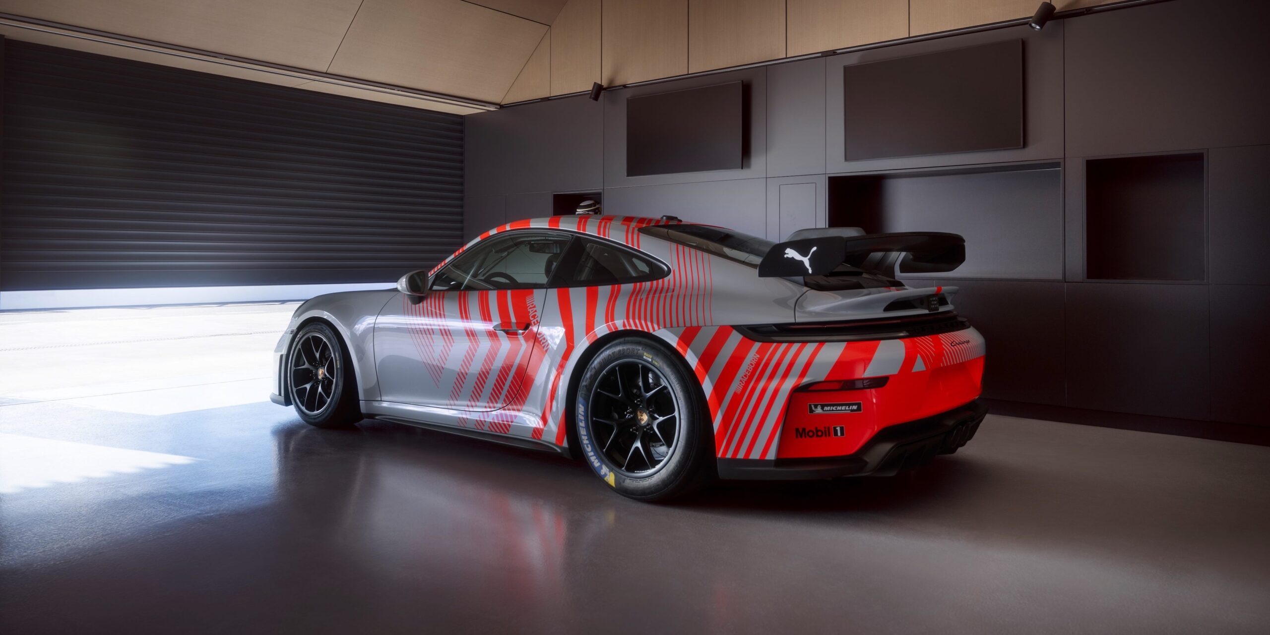 Порше 911 Challenge
