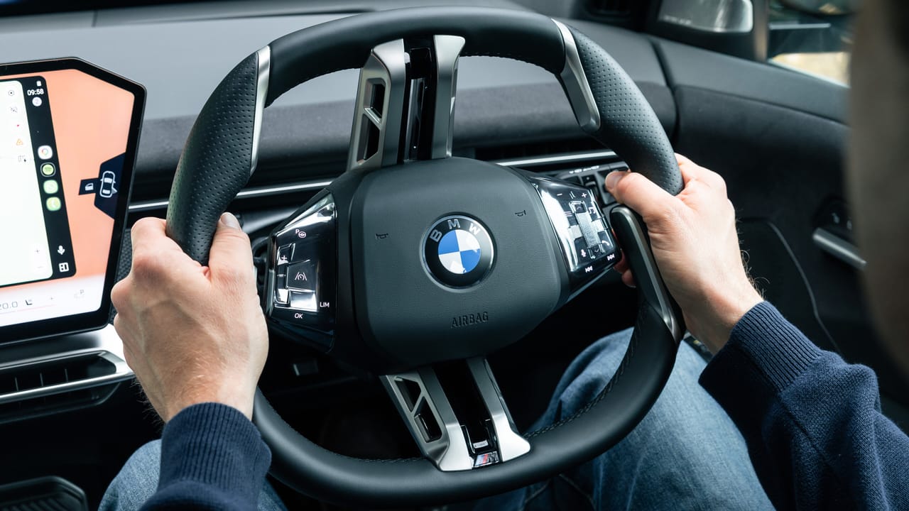 БМВ iX3 50 xDrive M Sport
