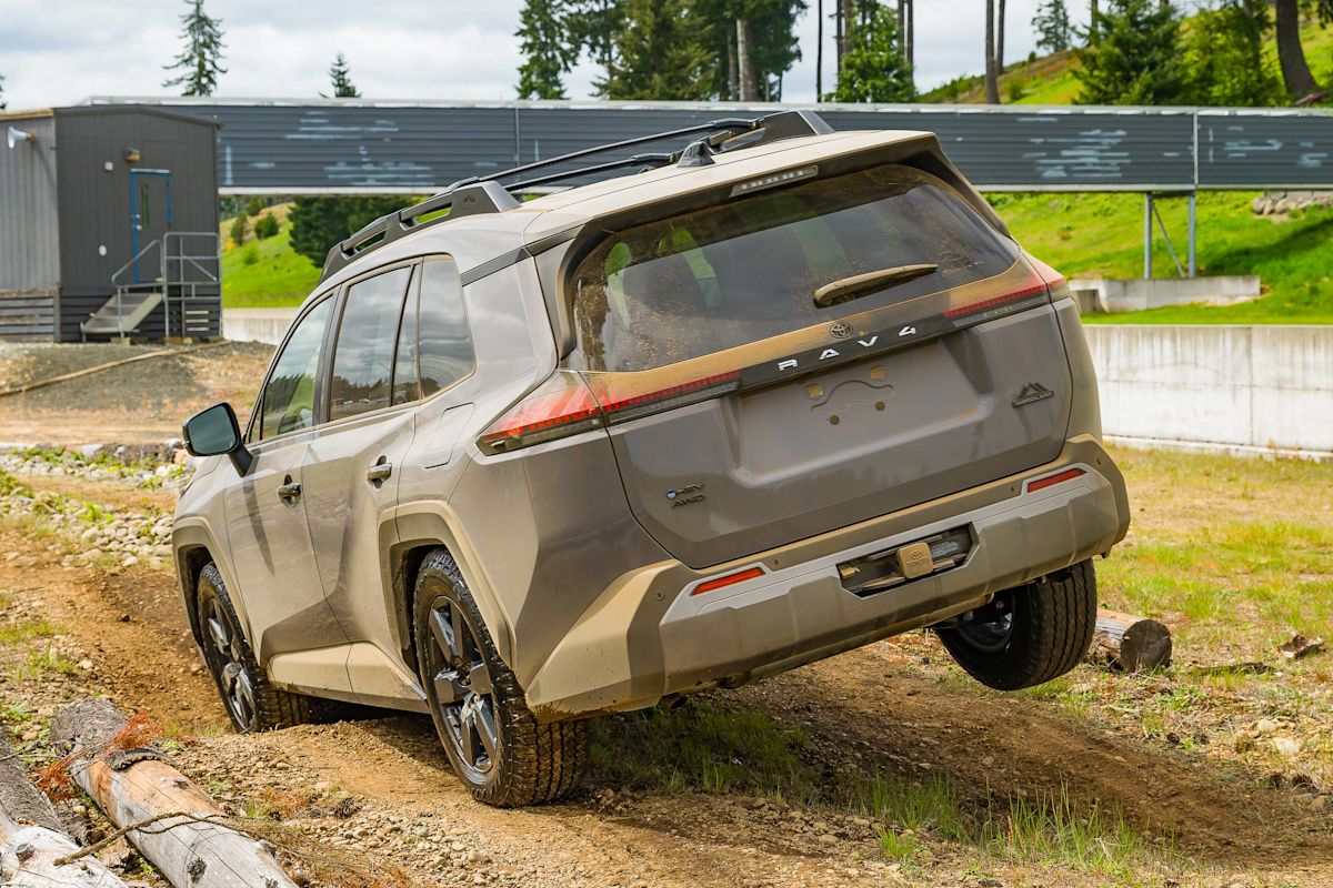 Тойота RAV4