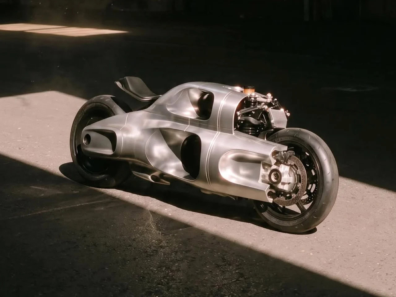 Ленърт Барамски REV-1