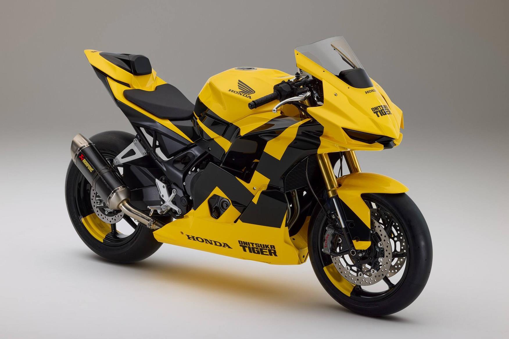 Хонда CBR750R