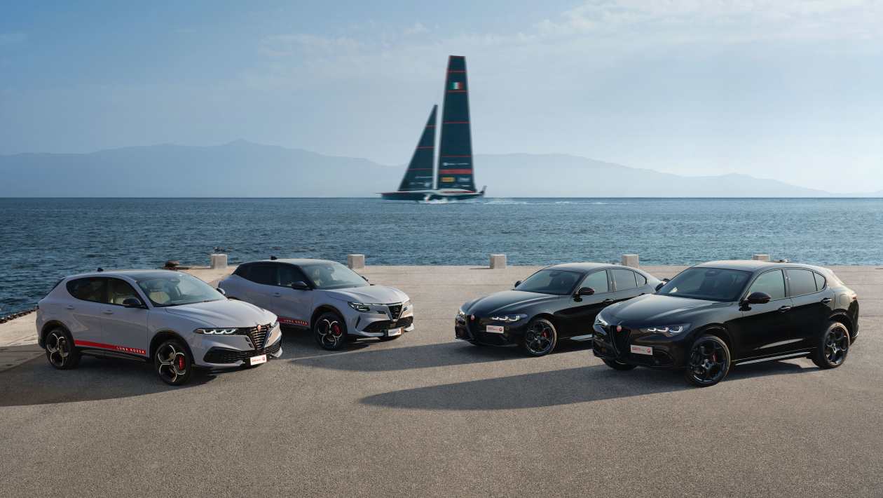 Alfa Romeo Edizione Luna Rossa