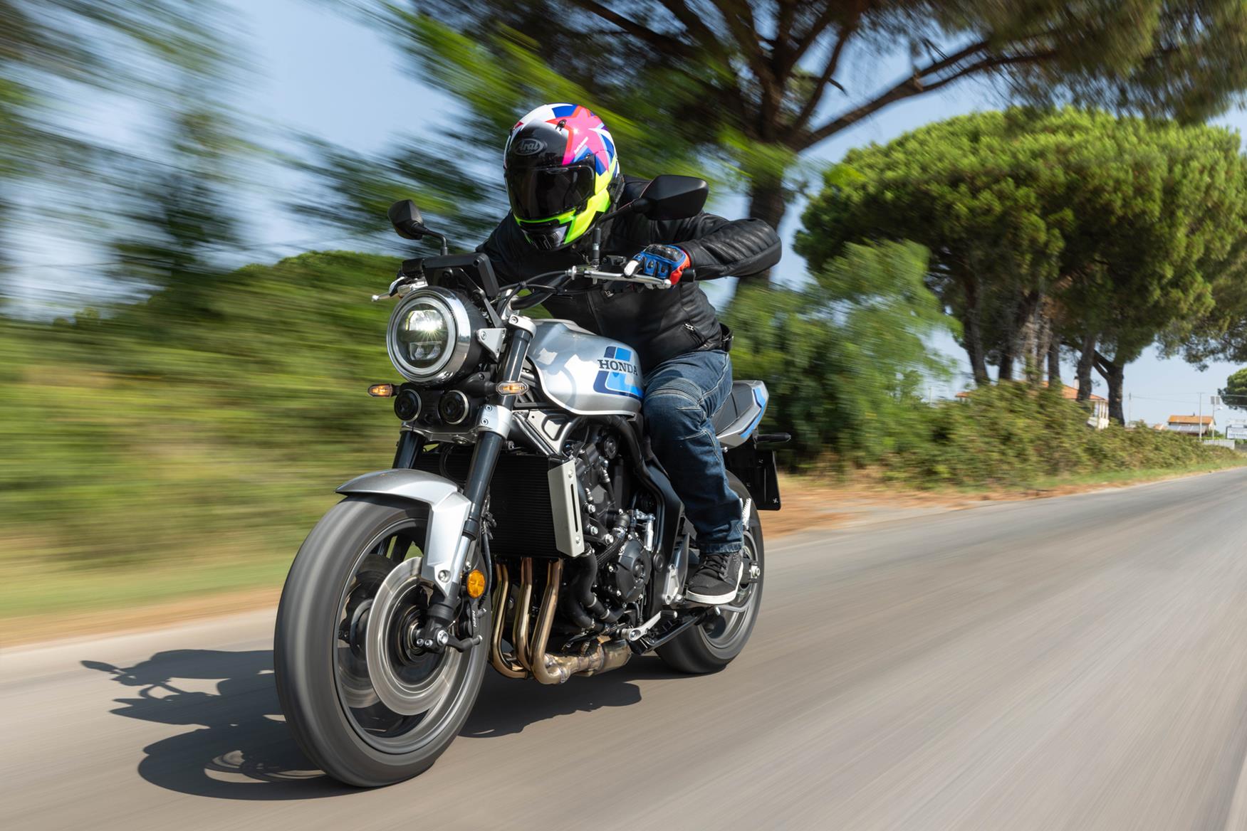 Хонда CB1000F
