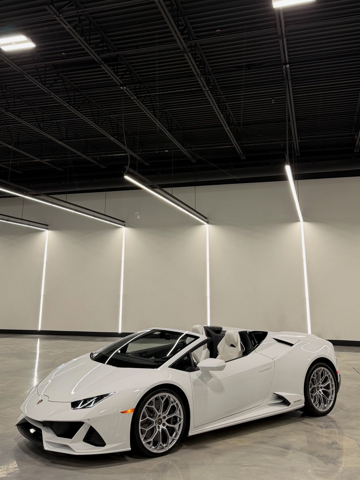 Ламборгини Huracan Evo Spyder
