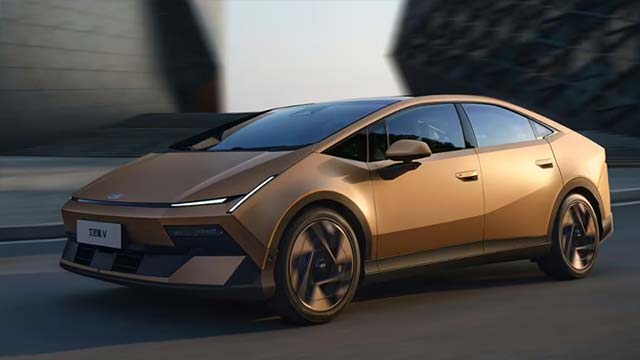 Хюндай Ioniq V