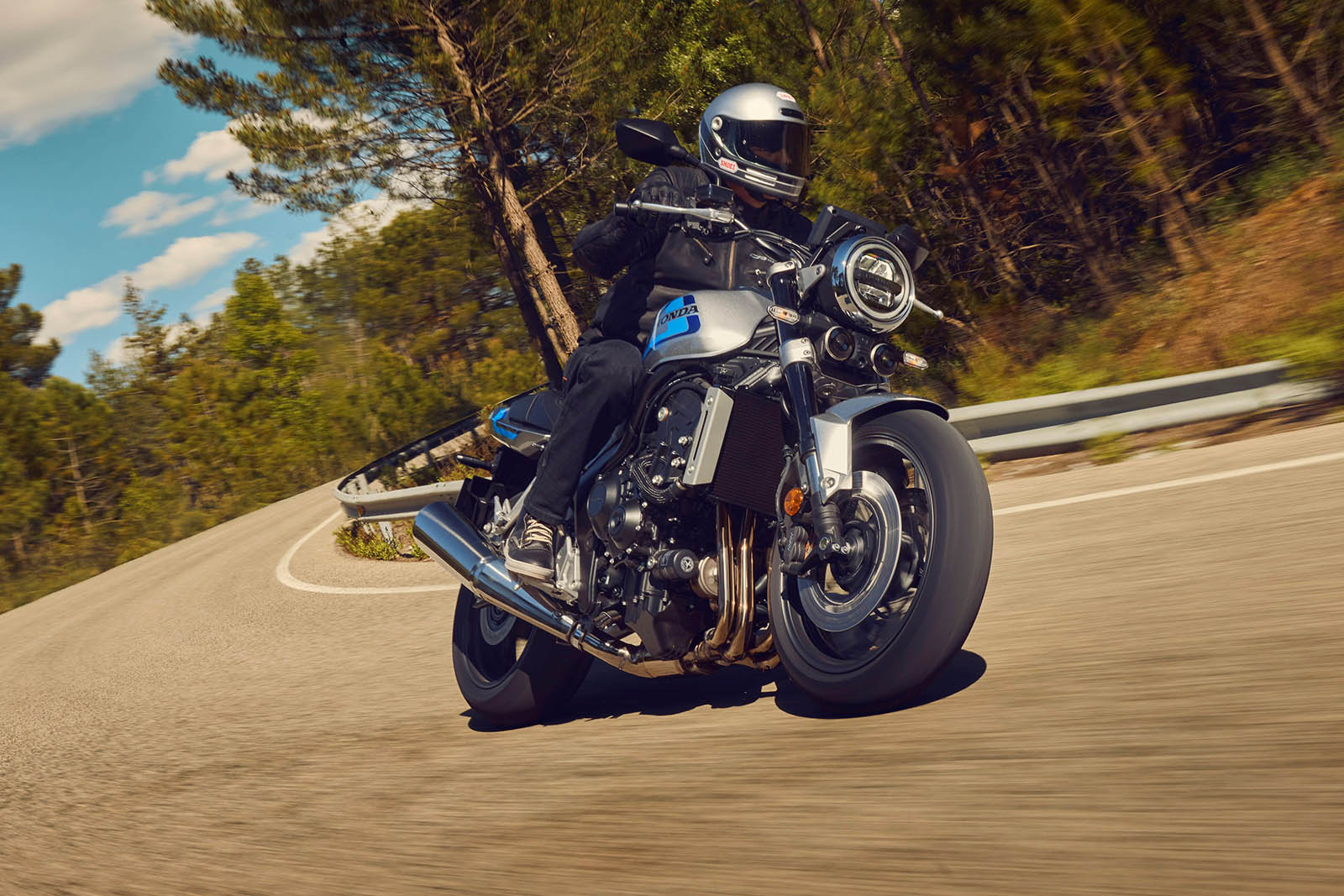 Хонда CB1000F