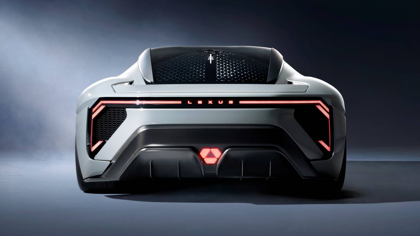 Лексус LFA
