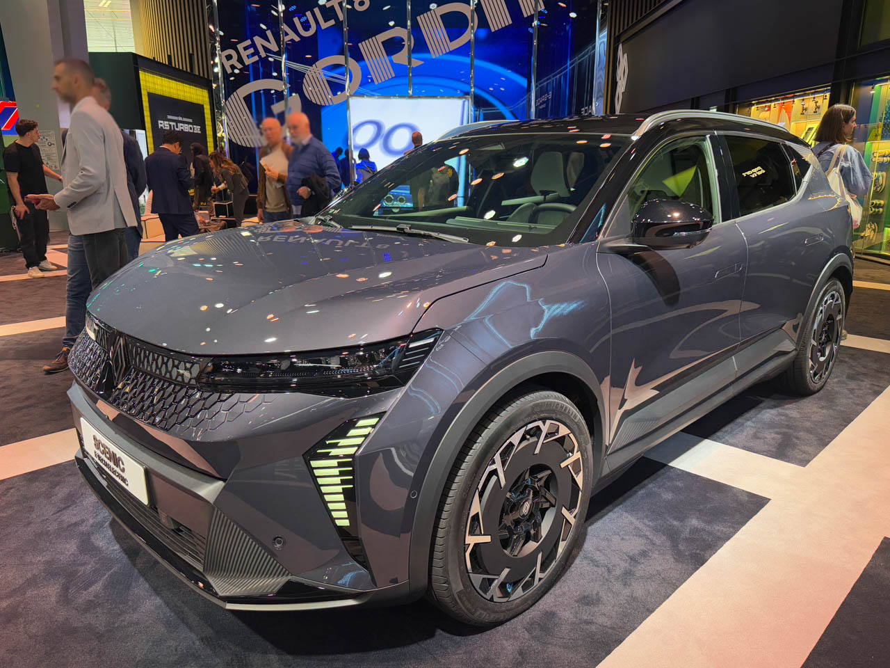 Рено Сценик E-Tech Electric